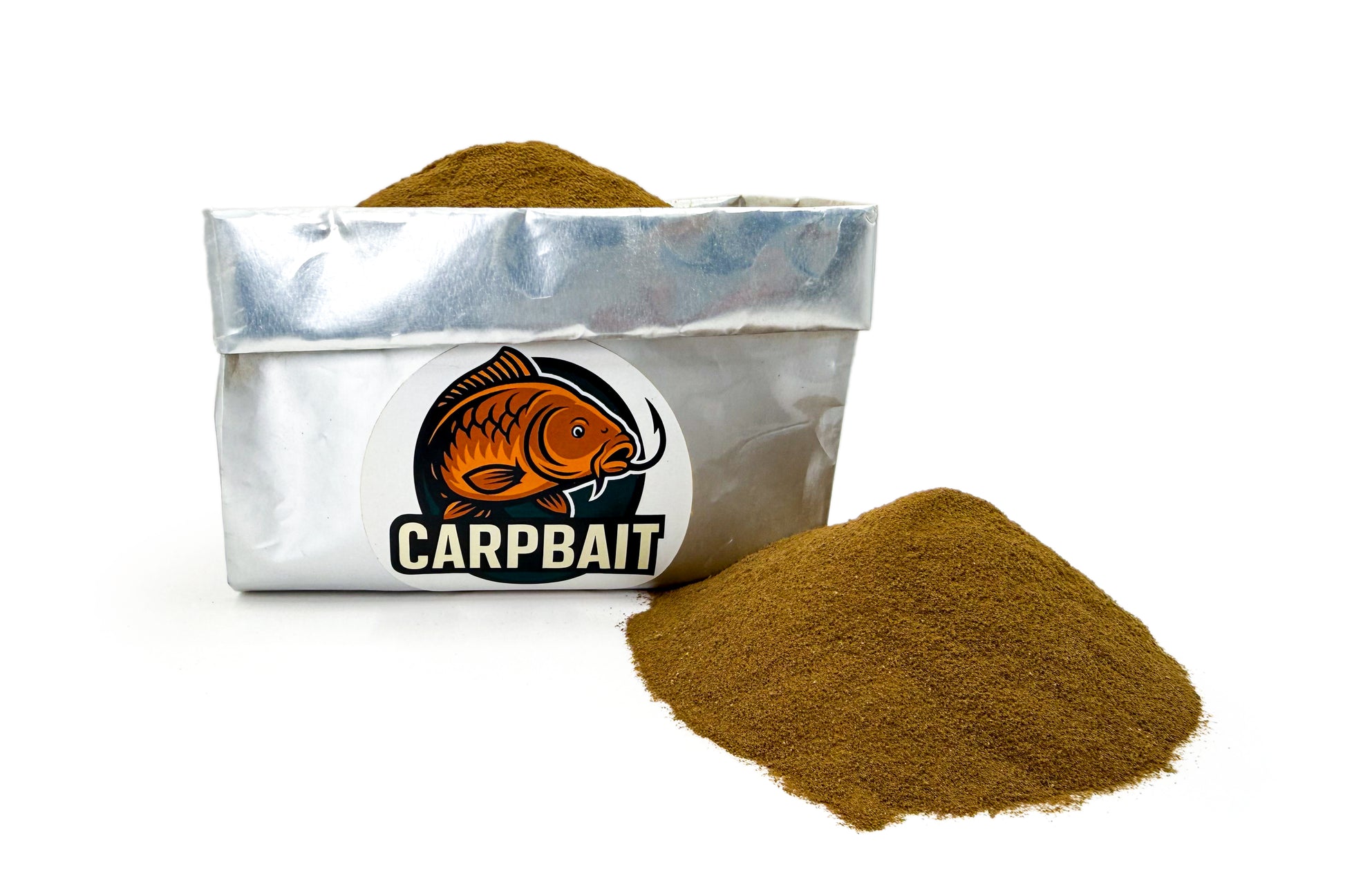Sacchetto Carpbait Estratto di Fegato con farina visibile all’interno e prodotto poggiato all’esterno